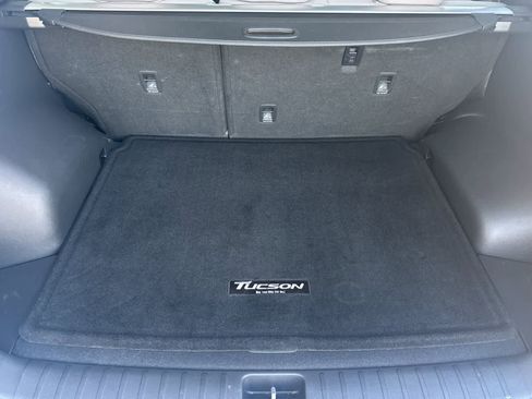 Used 2019 Hyundai Tucson SE w/ Cargo Package FWD image 15