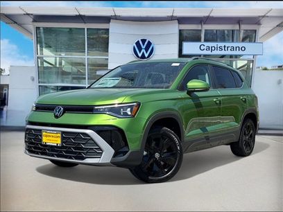 New 2025 Volkswagen Taos SE