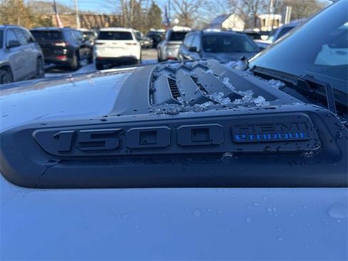 Used 2023 RAM 1500 Laramie image 18