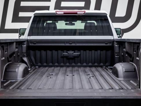 Used 2022 Chevrolet Silverado 3500 LT w/ Convenience Package image 40