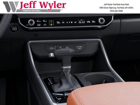 New 2026 Kia Carnival EX image 24