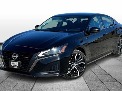 Used 2023 Nissan Altima 2.5 SR