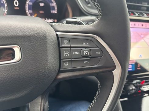 New 2025 Jeep Grand Cherokee Limited image 14