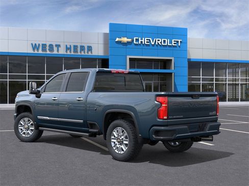 New 2025 Chevrolet Silverado 2500 High Country w/ High Country Premium Package image 3