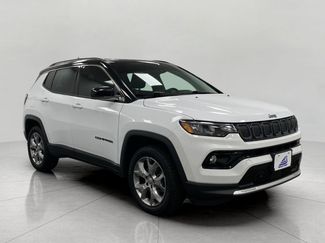 Used 2022 Jeep Compass Limited AWD/4WD video 1