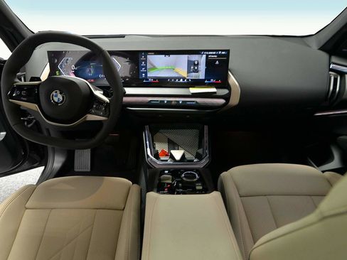 Certified 2025 BMW X3 xDrive30i w/ Premium Package AWD/4WD image 12
