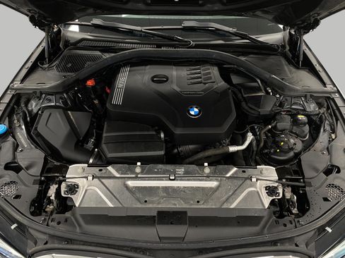 Used 2019 BMW 330i xDrive Sedan w/ Premium Package AWD/4WD image 10