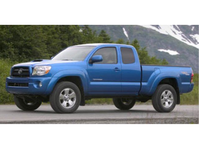 Used 2005 Toyota Tacoma PreRunner RWD image 1