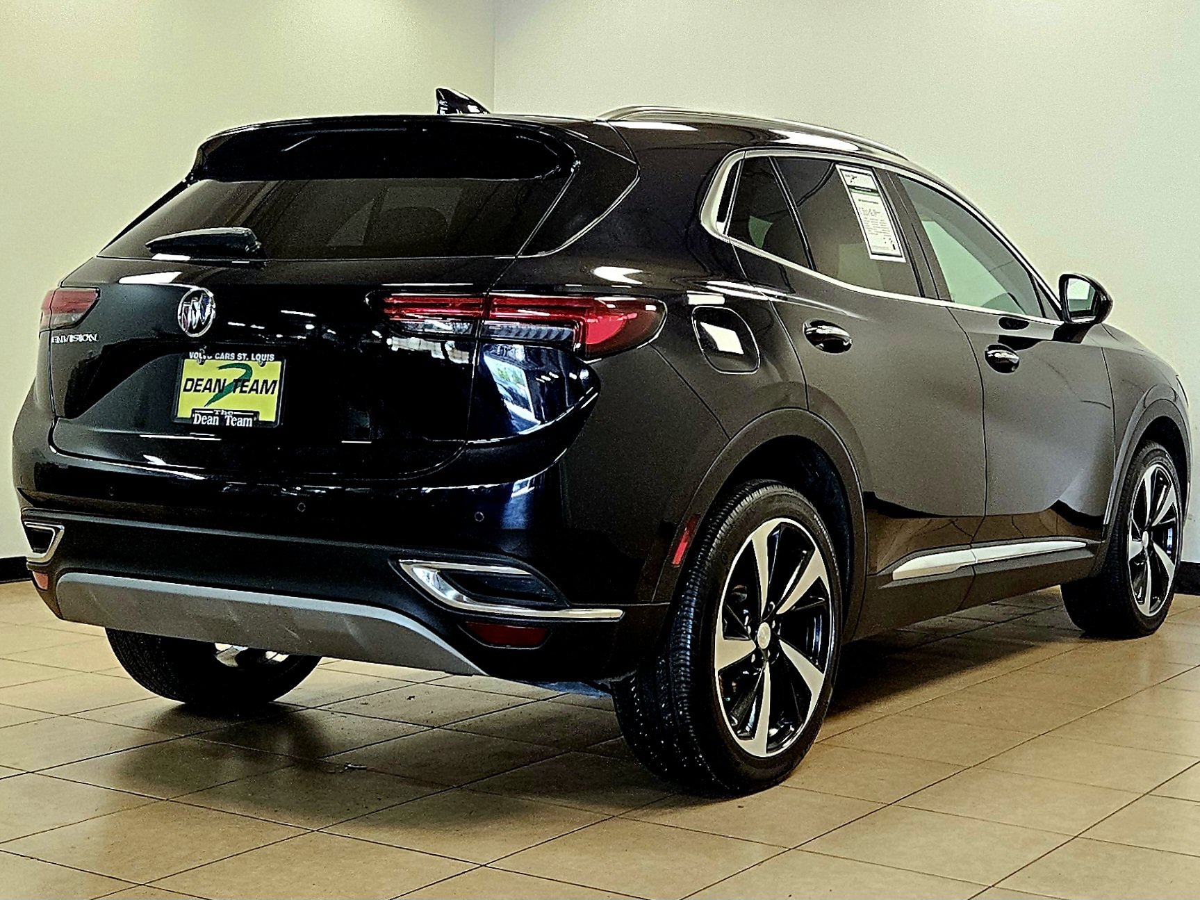 Used 2021 Buick Envision Essence FWD image 3