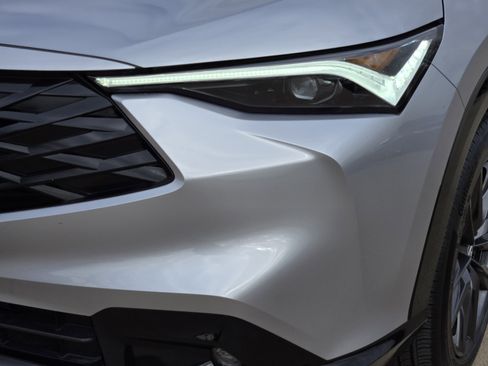 Used 2025 Acura ADX A-Spec image 7