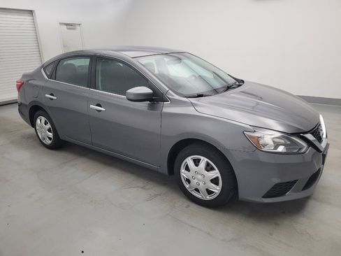 Used 2019 Nissan Sentra S FWD image 11