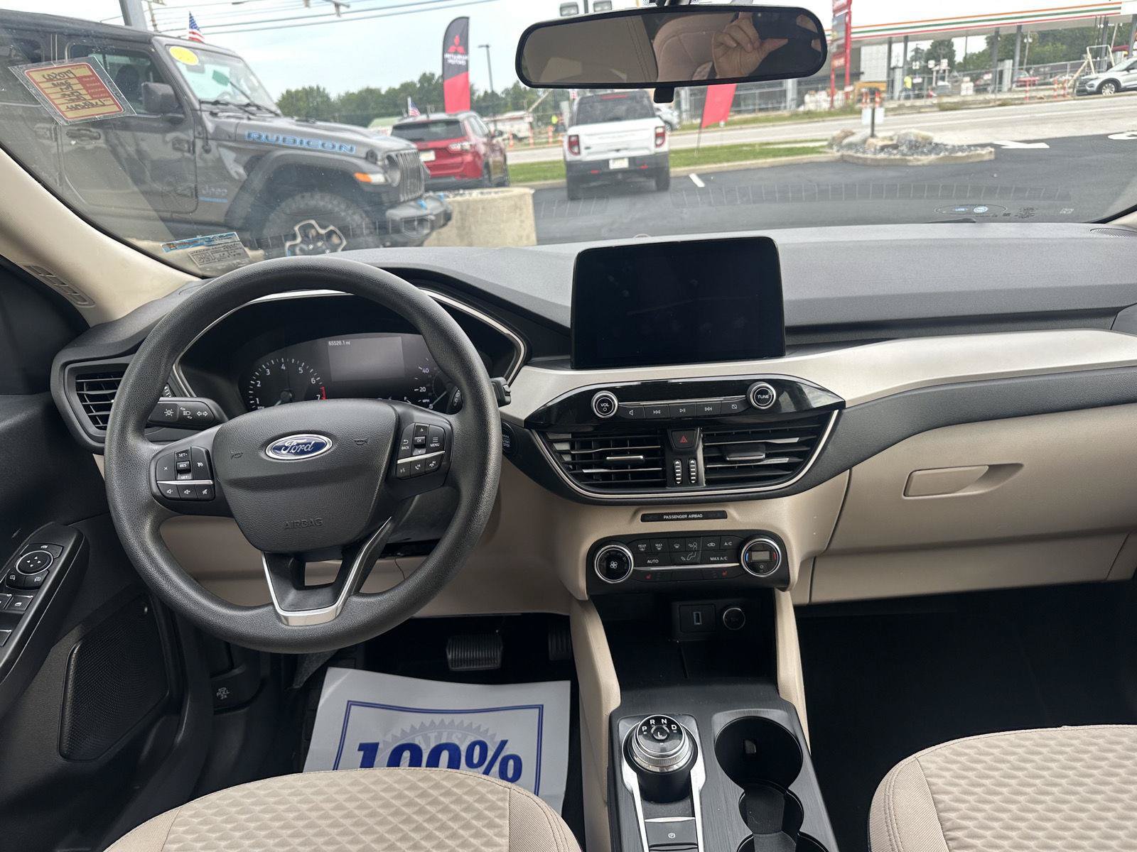 Used 2020 Ford Escape SE FWD image 29