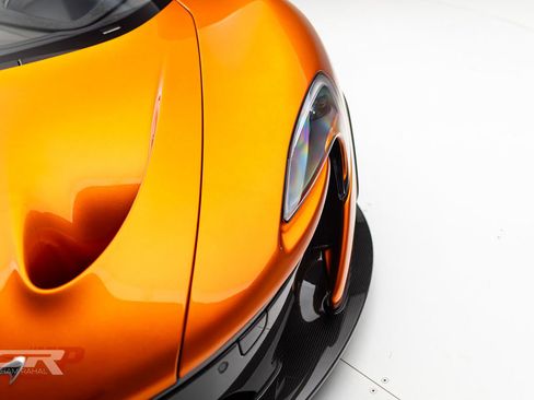 Used 2014 McLaren P1 image 15