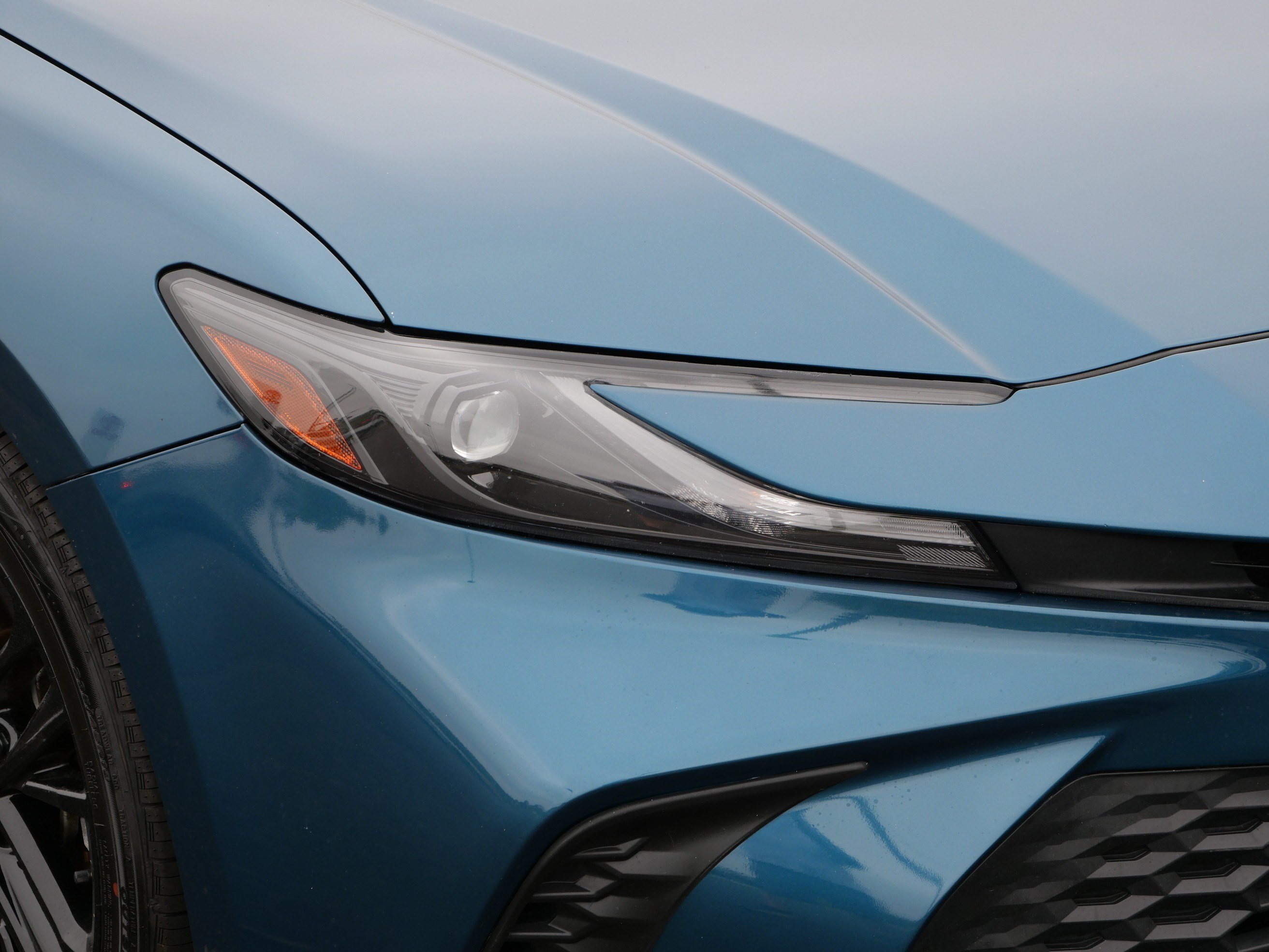 Certified 2025 Toyota Camry SE FWD image 16