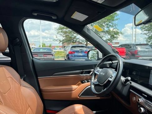Used 2024 Kia Telluride EX X-Line AWD/4WD image 41
