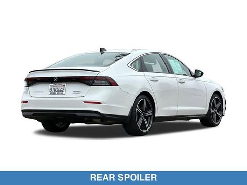 Used 2025 Honda Accord Sport image 6