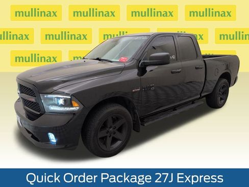 Used 2017 RAM 1500 Express image 12