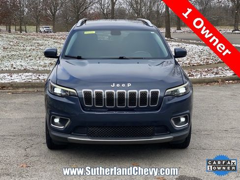 Used 2020 Jeep Cherokee Limited w/ Luxury Group image 2