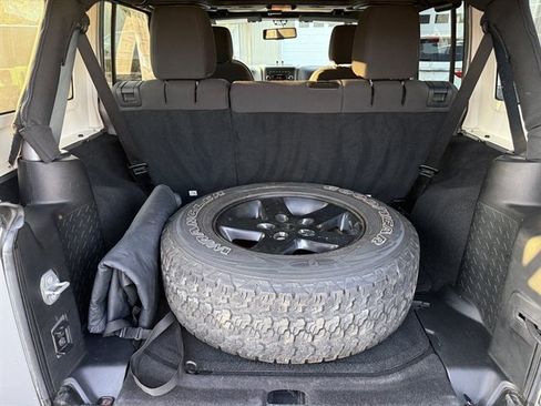 Used 2016 Jeep Wrangler Unlimited Sport AWD/4WD image 26