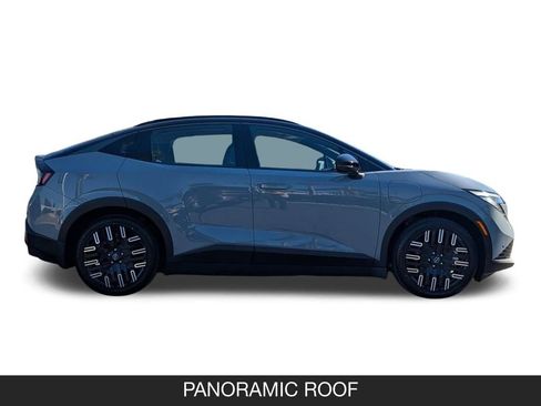 New 2026 Nissan Leaf Platinum+ w/ Cargo Package (Platinum+) FWD image 6