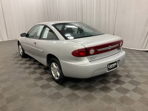 Used 2003 Chevrolet Cavalier Coupe w/ Preferred Equipment Group image 7