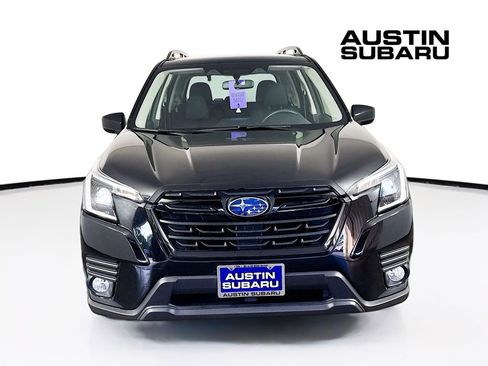 Used 2023 Subaru Forester Premium AWD/4WD image 2
