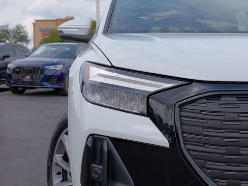 New 2026 Audi Q4 e-tron Premium Plus image 3
