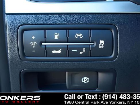 Used 2019 Genesis G80 3.8 image 26