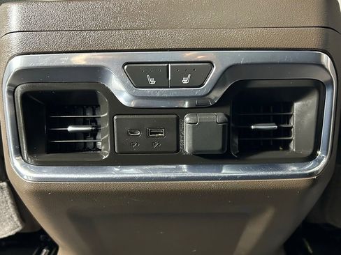 Used 2021 GMC Sierra 1500 Denali AWD/4WD image 18