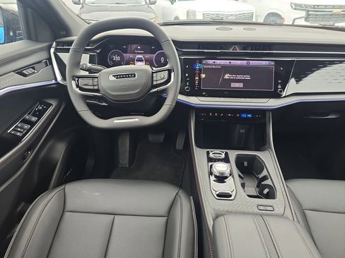 Used 2025 Jeep Wagoneer S Limited image 15