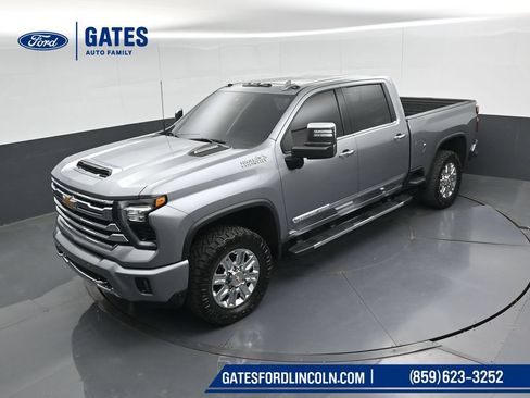 Used 2024 Chevrolet Silverado 2500 High Country w/ High Country Premium Package AWD/4WD image 53