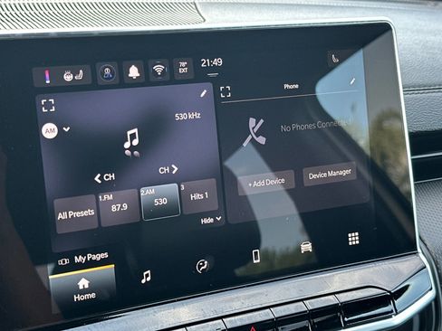 New 2025 Jeep Compass Latitude w/ Altitude Special Edition image 18