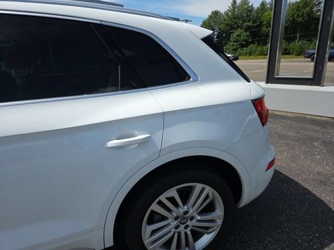 Used 2018 Audi Q5 2.0T Premium Plus w/ Premium Plus Package AWD/4WD image 35