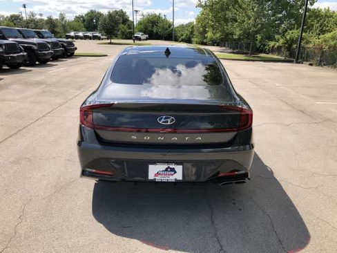 Used 2020 Hyundai Sonata SEL w/ Convenience + Sunroof Package FWD image 5