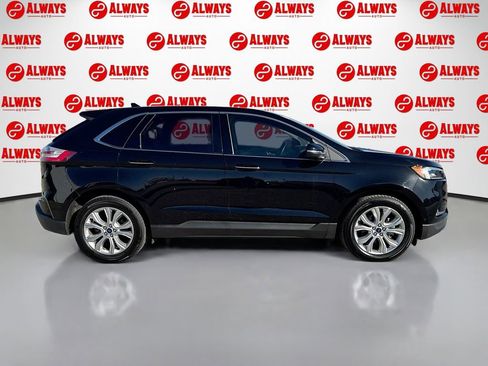 Used 2020 Ford Edge Titanium w/ Equipment Group 301A image 5