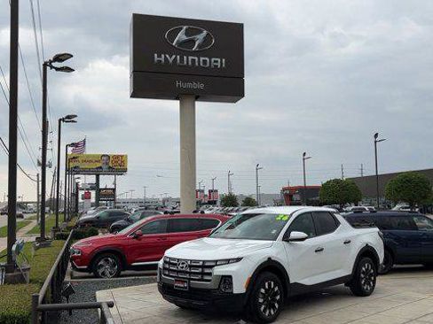 Used 2026 Hyundai Santa Cruz SE FWD image 40