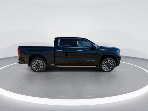 Used 2023 GMC Sierra 1500 Denali Ultimate image 9