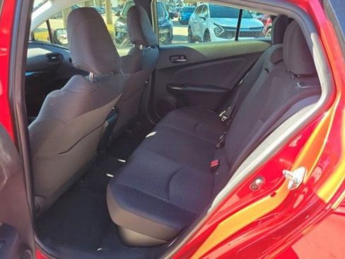 Used 2017 Toyota Prius One image 11