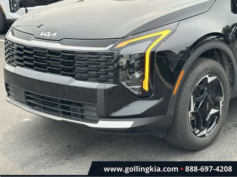 Certified 2026 Kia Sportage EX w/ EX Panoramic Sunroof Package AWD/4WD image 6