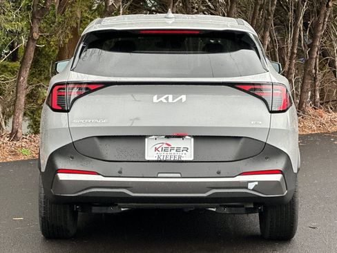 New 2026 Kia Sportage S image 4