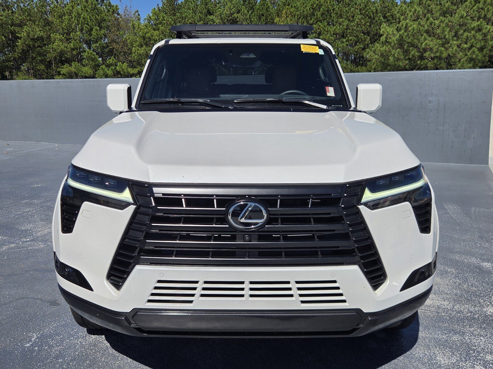 Used 2024 Lexus GX 550 w/ Cold Area Package AWD/4WD image 8
