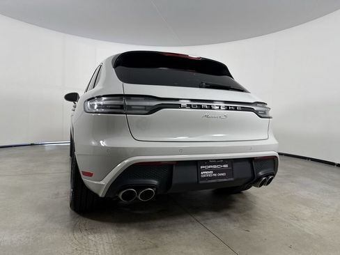 Certified 2025 Porsche Macan S AWD/4WD image 19