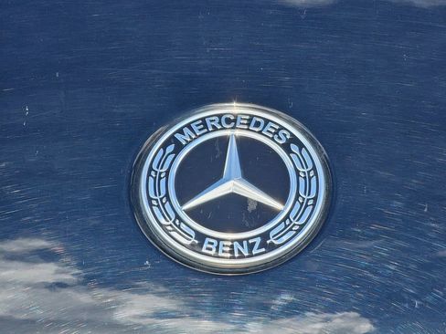 Used 2023 Mercedes-Benz GLC 300 4MATIC image 10