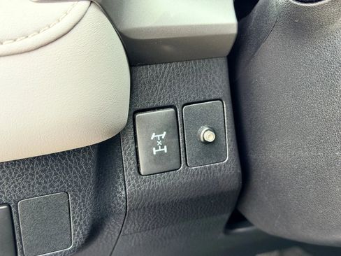 Used 2017 Toyota RAV4 XLE w/ Protection Package image 25