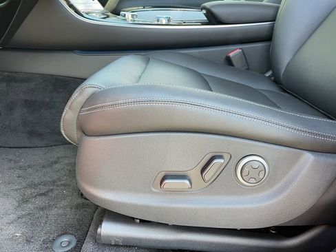 New 2026 Genesis GV70 2.5T image 27