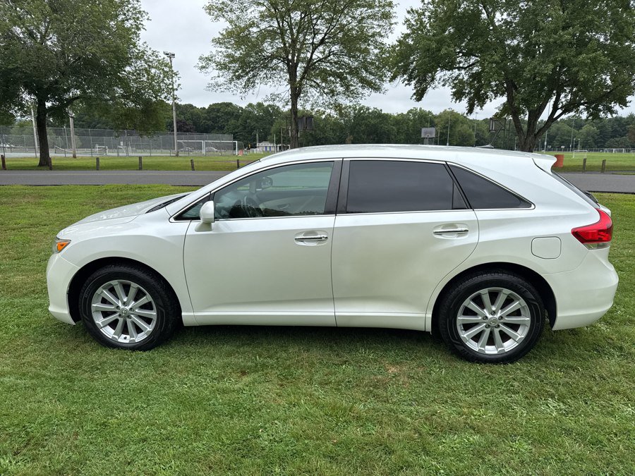 Used 2010 Toyota Venza AWD image 35