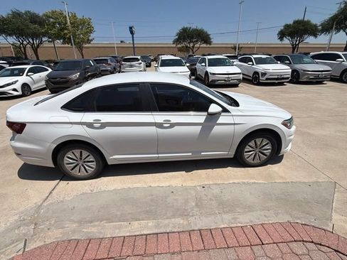 Used 2020 Volkswagen Jetta S FWD image 3