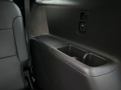 Used 2023 Chevrolet Traverse Premier image 46