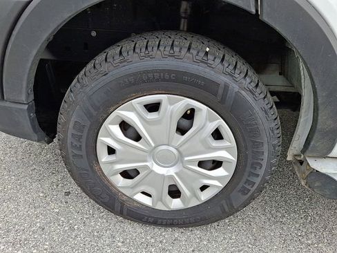 Certified 2023 Ford Transit 250 Low Roof w/ Exterior Upgrade Package image 29