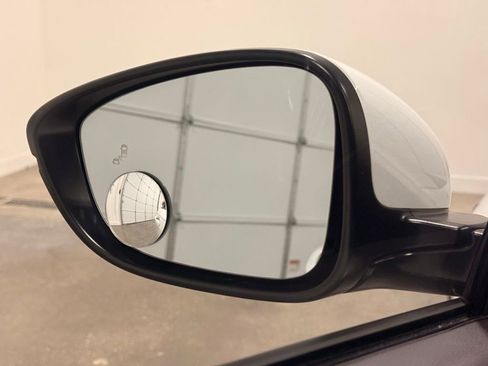 Used 2025 Honda Accord EX-L image 12